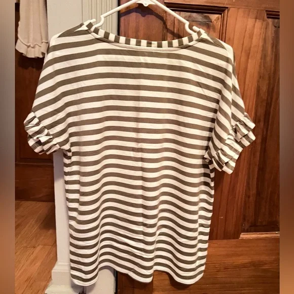 Stripped Green and White T-shirt Jane+Delancey Size Large - Picture 3 of 7